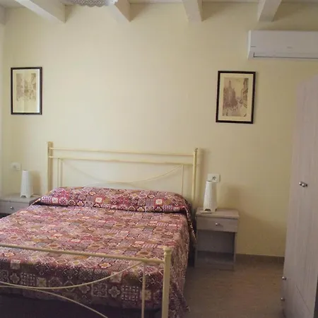 Bed & Breakfast Certe Notti 2*